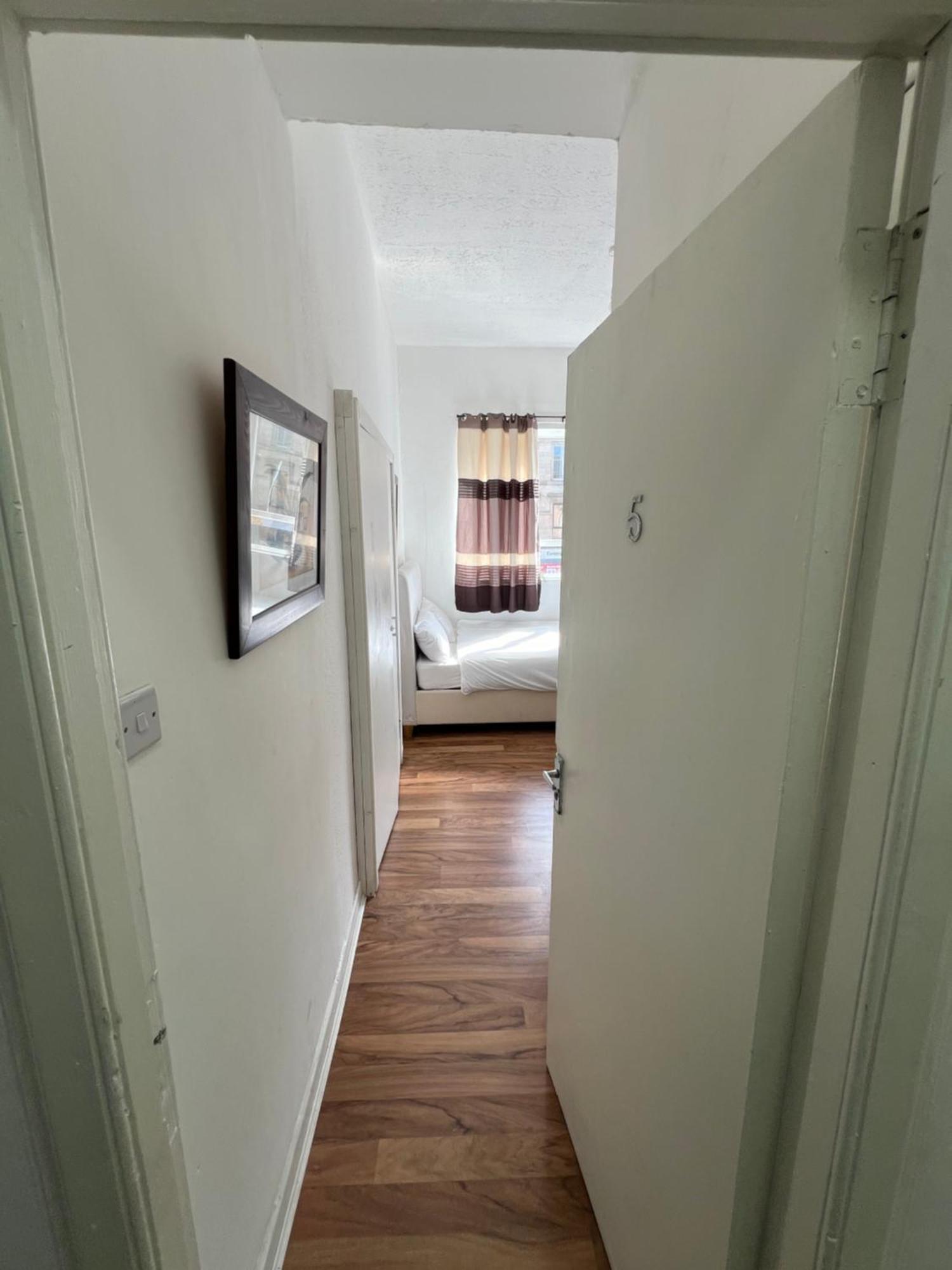 Great Western Road Studio With En Suite Glasgow Exterior foto